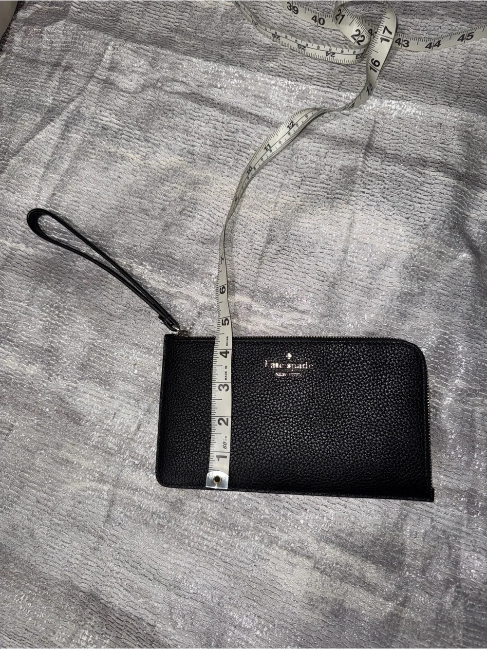 Kate Spade Wristlet - Pebbled Leather